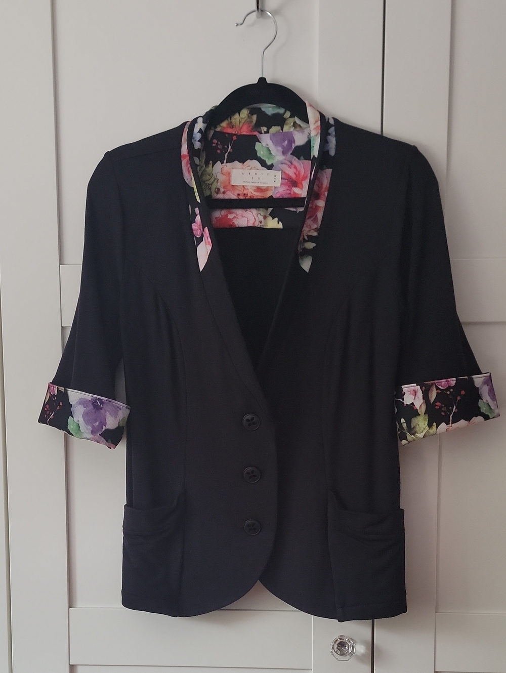 ❄️3/$30 Black Blazer with Floral Trim Accents